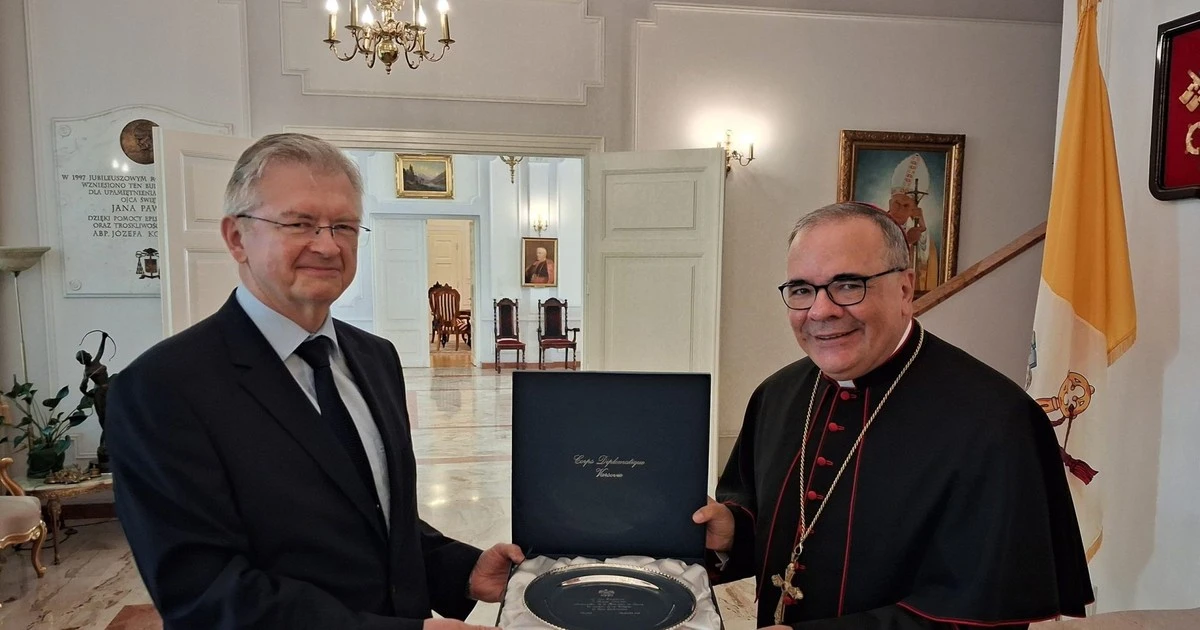 Skandaliczna uroczystość w nuncjaturze. 