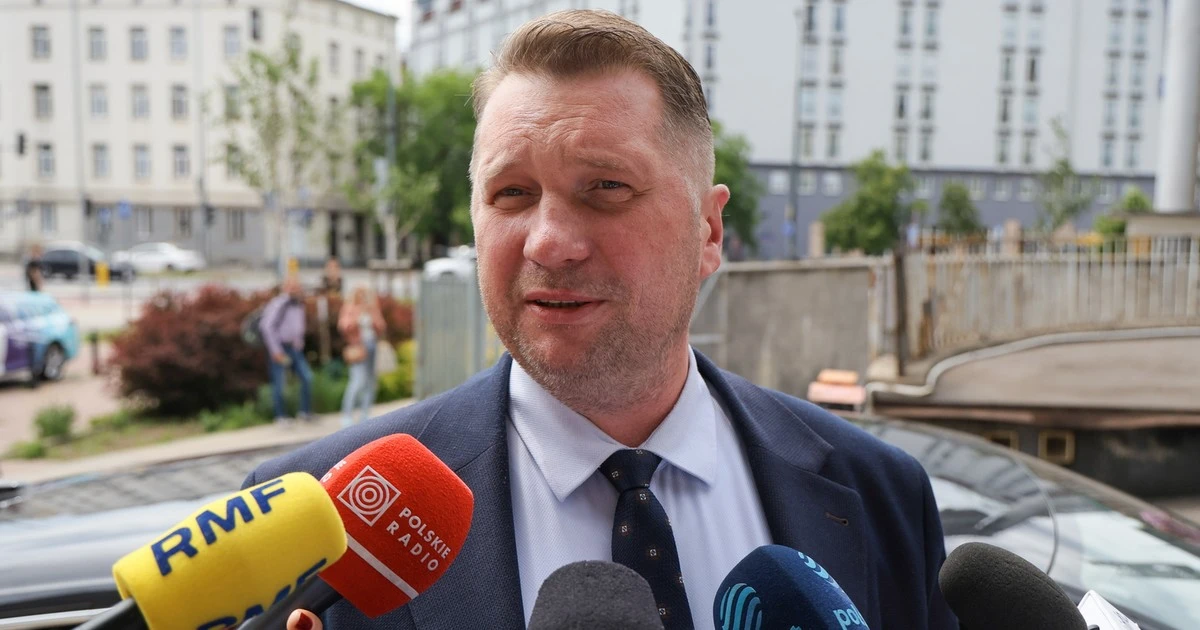 Przemysław Czarnek nie wyklucza koalicji z partią Brauna. 