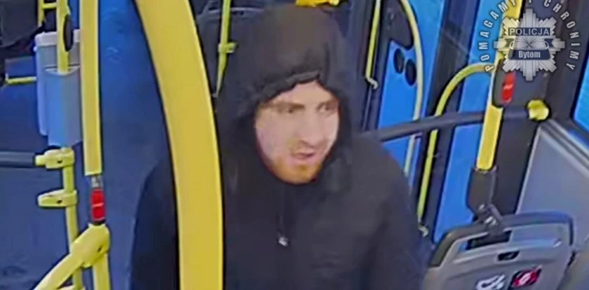 Ten mężczyzna miał skrzywdzić młodą osobę. Rozpoznajesz go?