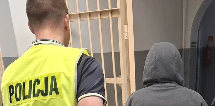 Pijana kierująca nie zatrzymała się do kontroli. Przewoziła dzieci i próbowała wręczyć łapówkę
