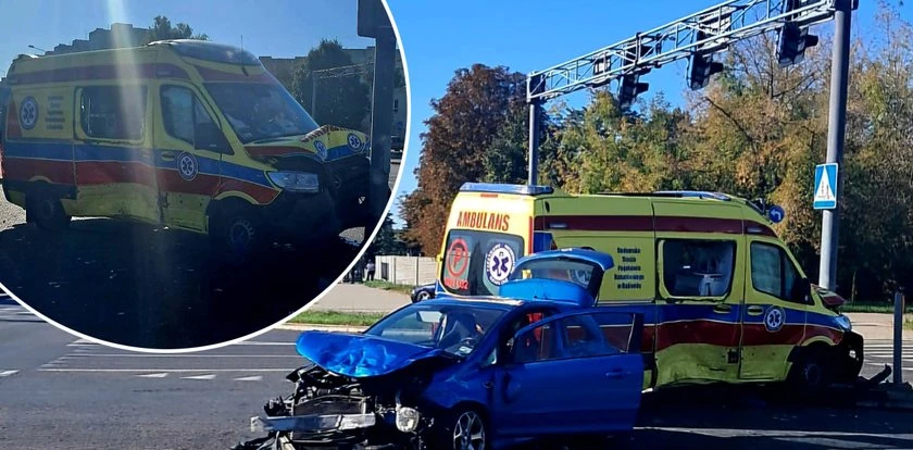 Dramat w Radomiu. Karetka na sygnale zderzyła się z oplem. Są ranni