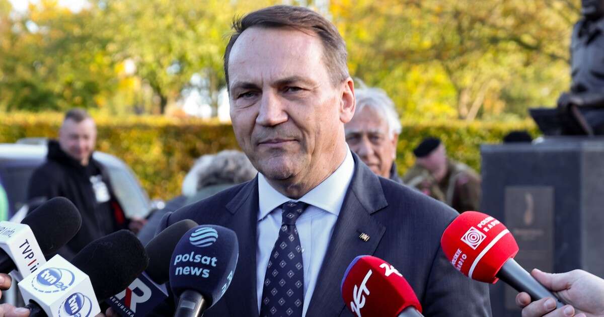 Zamknięcie rosyjskiego konsulatu sukcesem. Sikorski: nie ma nowych aktów dywersji