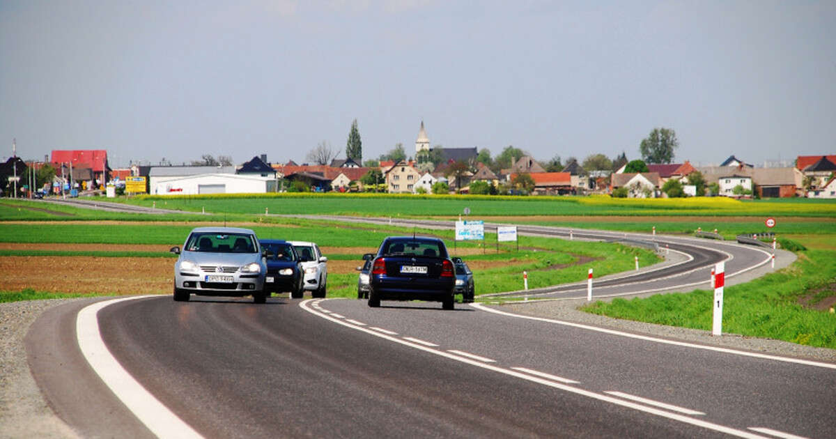 Policja podsumowała wakacje. Na drogach zginęły setki ludzi