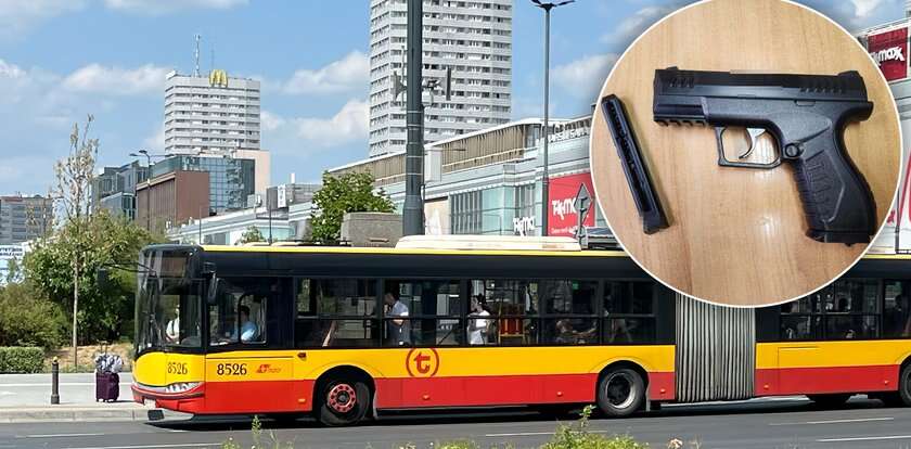 Padły strzały w Warszawie. Kule trafiły w miejski autobus. Kto stoi za atakiem?