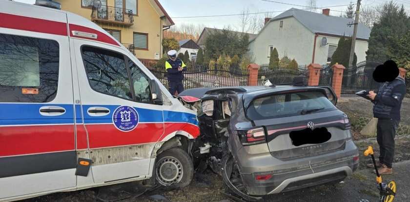 Jechali z ratunkiem. Doszło do dramatu