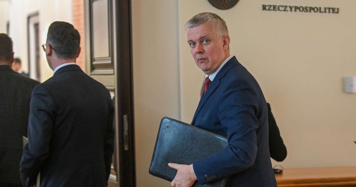 Tomasz Siemoniak o Antonim Macierewiczu: dotyczą go najmocniejsze tezy raportu do spraw rosyjskich wpływów