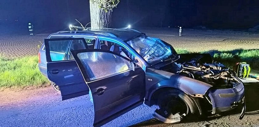 Rozpędzone auto i potężny huk. Dramat nastolatków pod Malborkiem