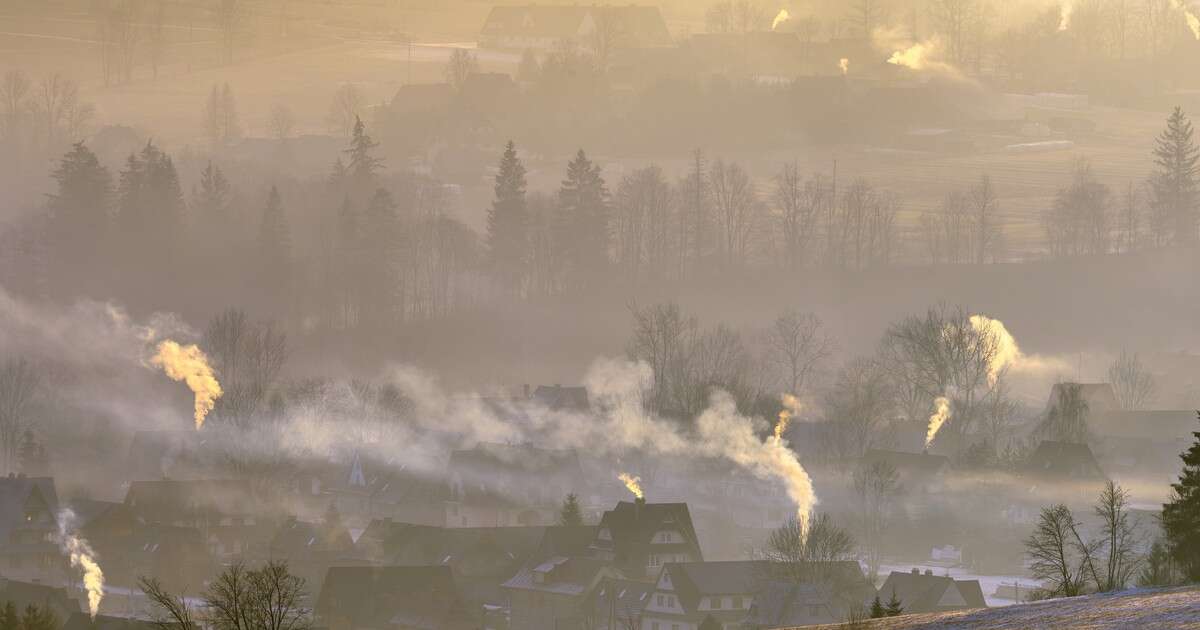 Nowe przepisy antysmogowe w Unii Europejskiej. Obywatele mogą dostać odszkodowanie