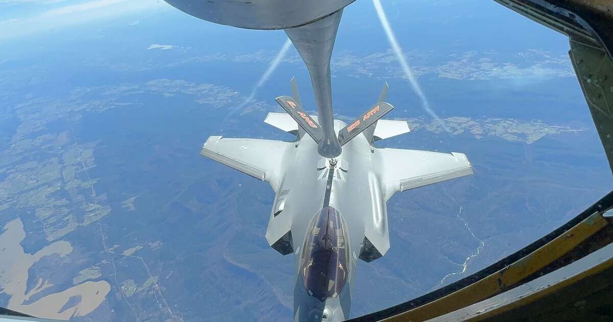 Historyczne tankowanie polskiego F-35. 