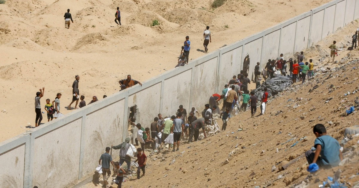 Izraelskie wojsko nasila ataki na miasto Gaza. Minister grozi 