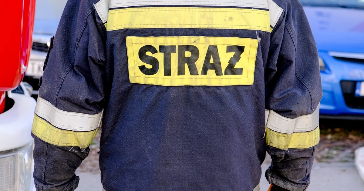 Pożar auta na jednej z głównych arterii Warszawy. Sieć obiegło nagranie