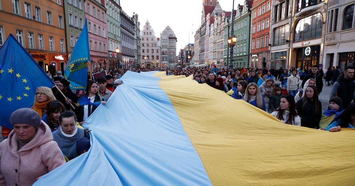 Ilu Ukraińców przebywa na stałe w Polsce? Konsul generalny podał dane