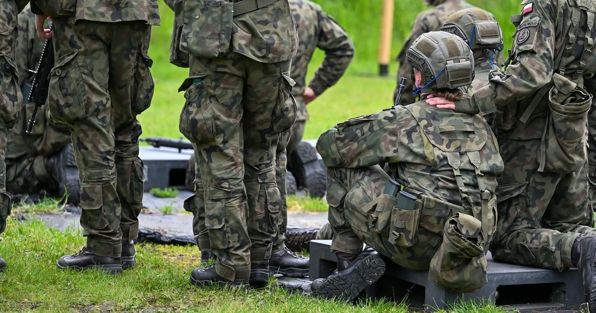 Polska wyda jeszcze więcej na obronność. Miliardy z unijnego funduszu covidowego mają być wydane na zbrojenia