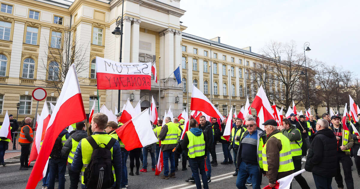 Rolnicy wracają na ulice Warszawy. Sprawdź, gdzie zapowiadane są utrudnienia