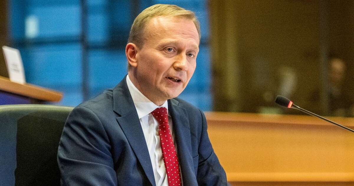 Piotr Serafin wypowiedział się o priorytetach Unii Europejskiej. Broni regionalizmu