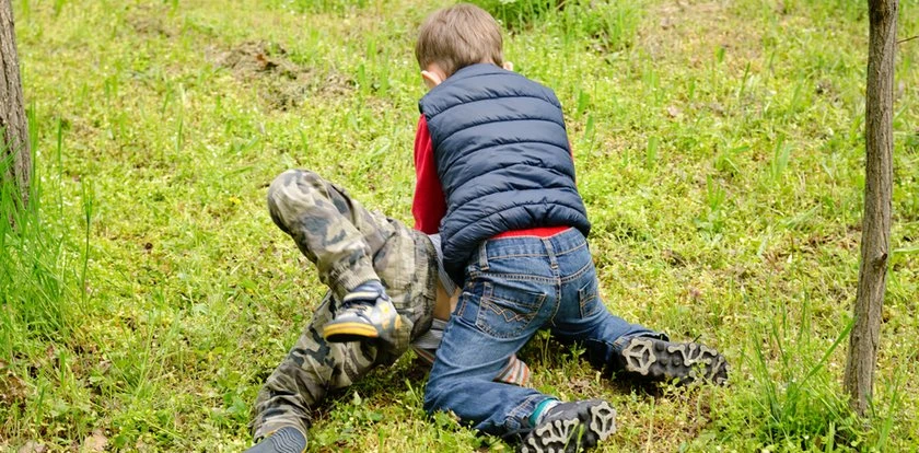 Groza na wągrowieckim osiedlu. Chłopiec mógł udusić kolegę!