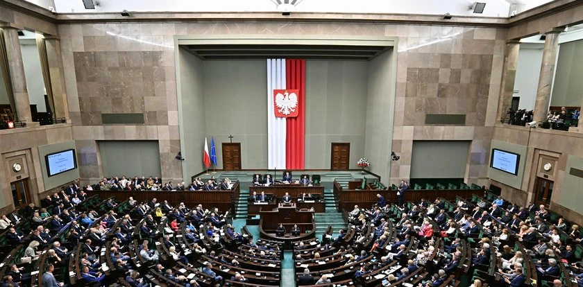 Polacy dostaną po kieszeni. Rząd wprowadza nową opłatę
