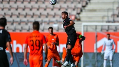 Ekstraklasa: Cracovia wydostała się z dna