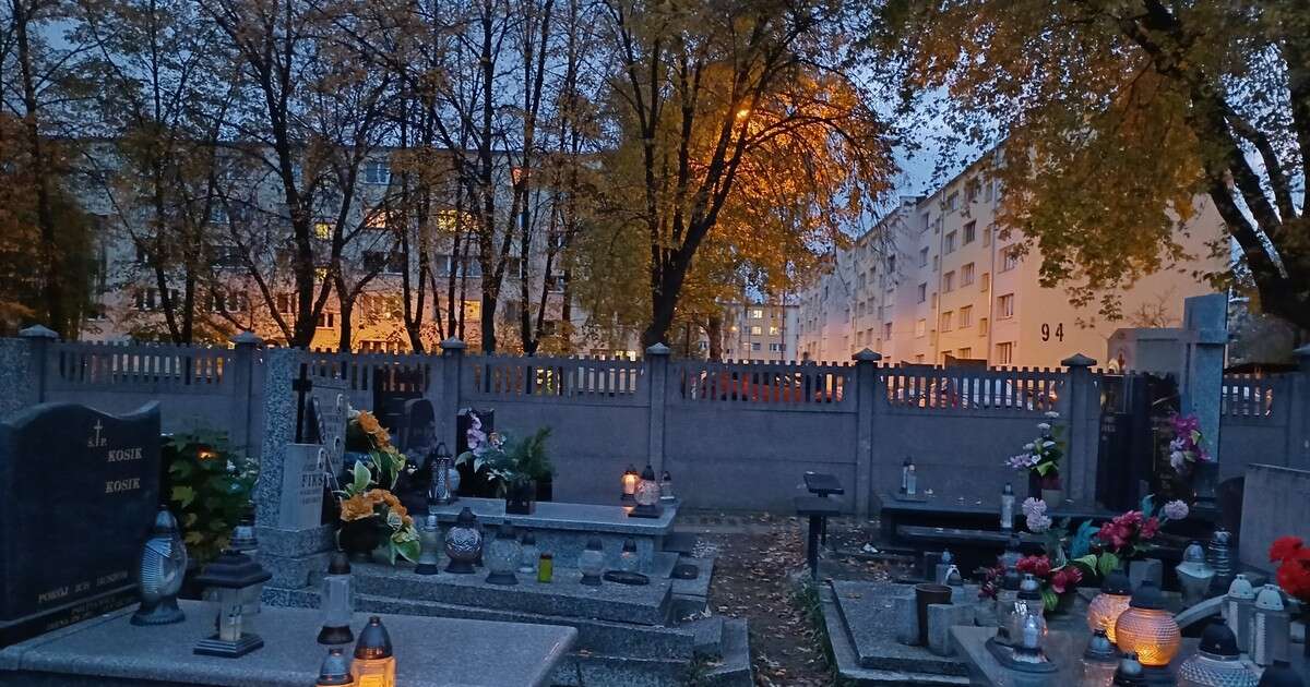 Jak się żyje z widokiem na cmentarz? Mieszkańcy wskazują na jeden wyraźny minus