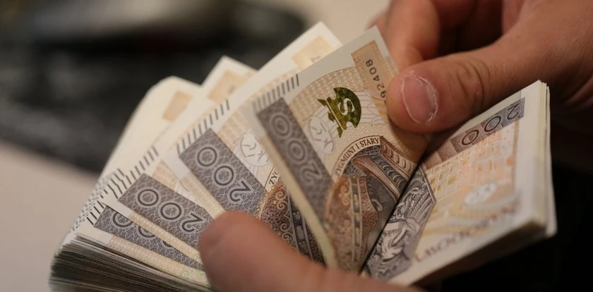 Ekonomiści ostrzegają. Realne dochody hamują
