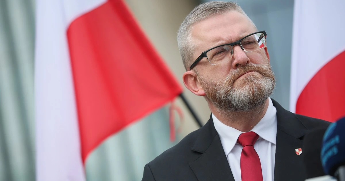 Skandaliczne słowa Grzegorza Brauna. Sprawą zajmie się pion śledczy IPN. Jest potwierdzenie