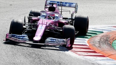 Vettel uratowany, Perez zostaje na lodzie