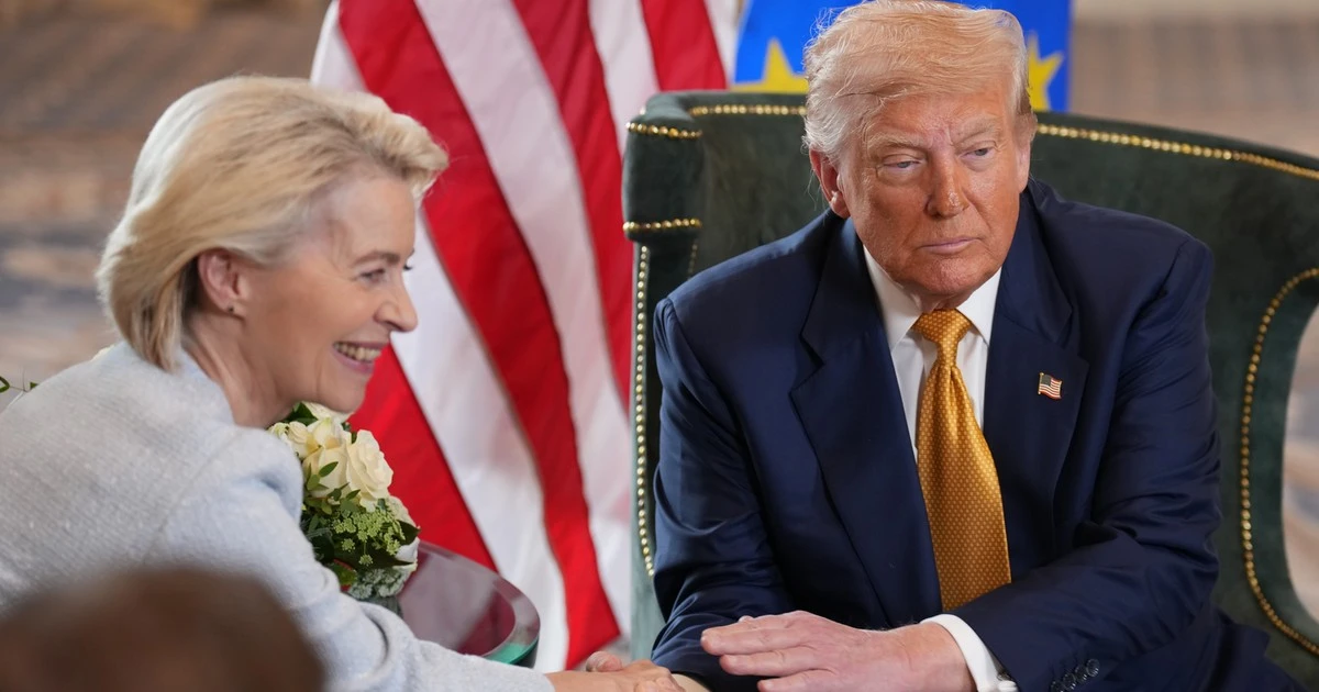 Ursula von der Leyen postawiła się Chinom. Wszystko po to, by zjednać sobie Donalda Trumpa. Ta taktyka może jednak przynieść odwrotny skutek