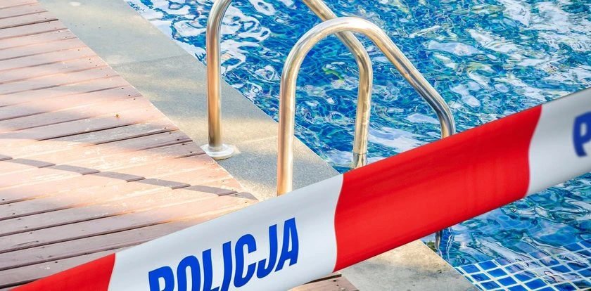 Śmierć mężczyzny na basenie w Jaworznie. Ewakuowano 30 osób