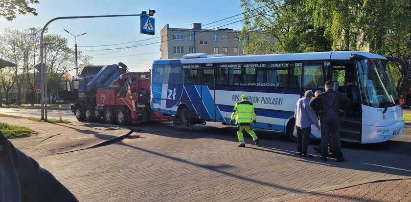 Sześciolatka zginęła pod kołami autobusu. Tragedia w Sokołowie Podlaskim. Nie będzie procesu?