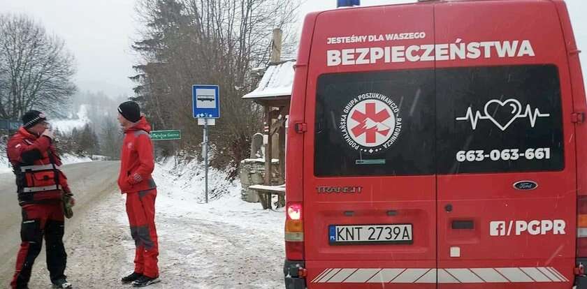 Tragiczny finał akcji w Gorcach. Dotarli do 20-latka po śladach. Nie było szans na ratunek