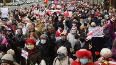 Białoruś: zatrzymania na akcjach protestacyjnych emerytów i lekarzy