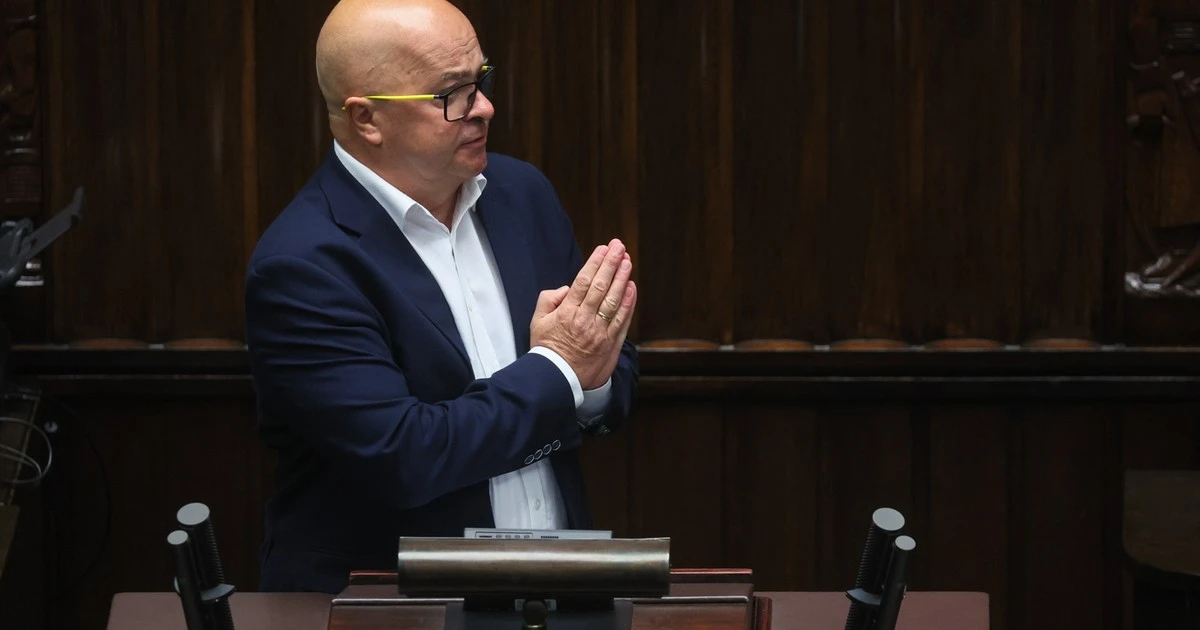 Poseł Polski 2050 oburzony wpisem Szymona Hołowni. 