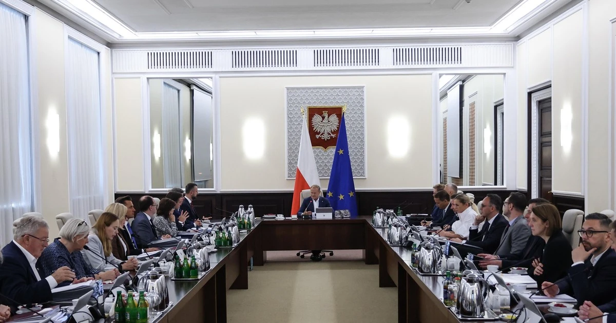 Kolejny zgrzyt w koalicji rządzącej. Posłowie Polski 2050 mogą znów zagłosować z PiS i Konfederacją