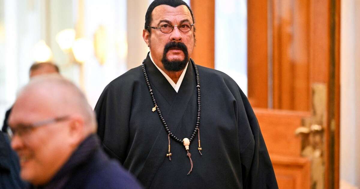 Upadły gwiazdor kina akcji. Tyle Steven Seagal inkasuje za występ w Moskwie