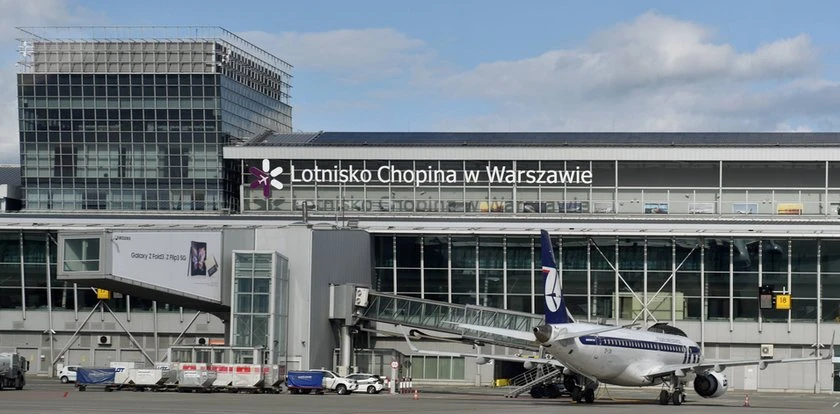 Koszmar na Lotnisku Chopina! Trzy alarmy jeden po drugim. 