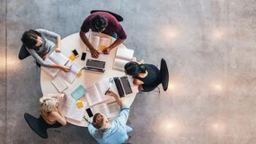 Kiedy zatrudnienie studenta bez składek? Zasady ZUS dla pracodawcy w 2025 roku