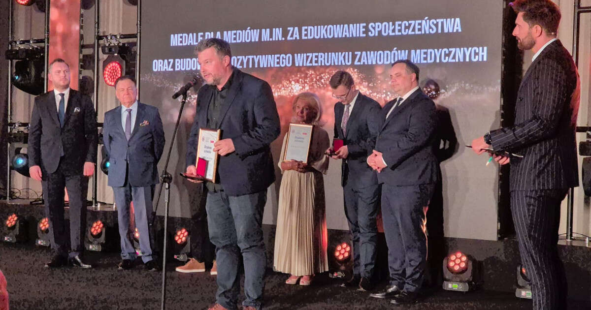 Jubileusz warszawskiego pogotowia. Dziennikarz Onetu z nagrodą