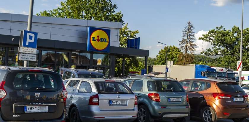 Na co trzeba uważać na parkingach Lidla? Kara może wynieść nawet 5 tys. zł