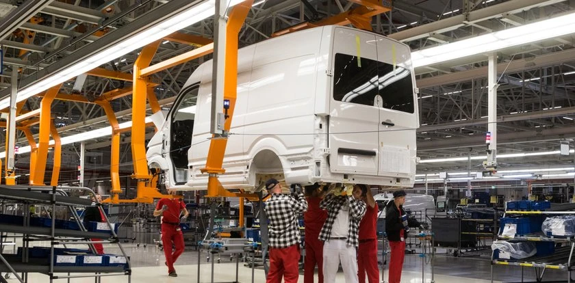 Motoryzacyjny gigant właśnie to ogłosił. Odbije się na pracownikach