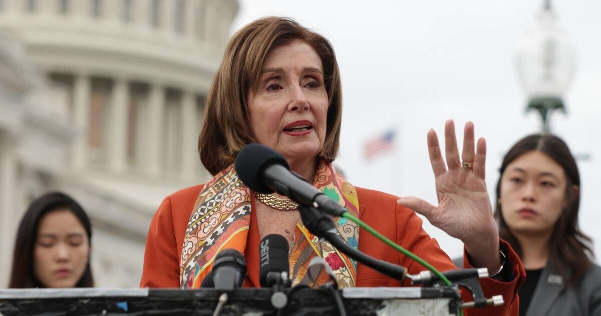 Nancy Pelosi trafiła do szpitala. 