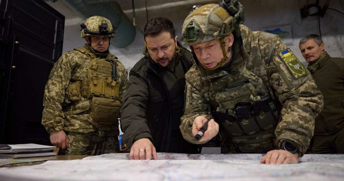 Atak na rosyjskie lotnisko wojskowe. Eksplozje trwały kilka godzin [RELACJA NA ŻYWO]