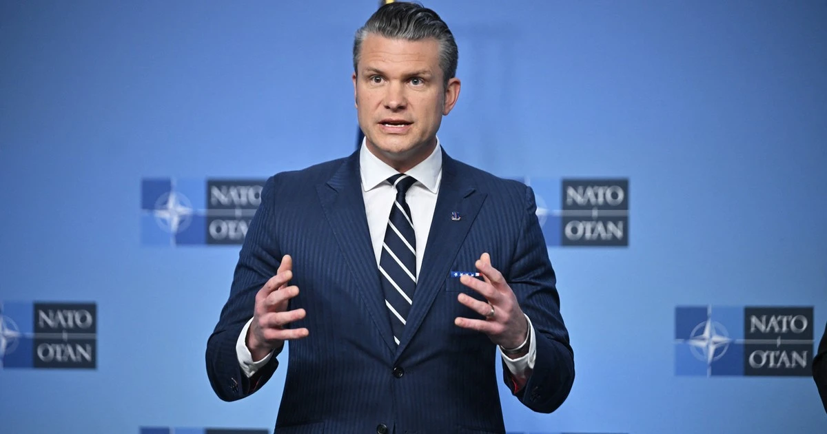 Sekretarz obrony USA ostrzega NATO. 