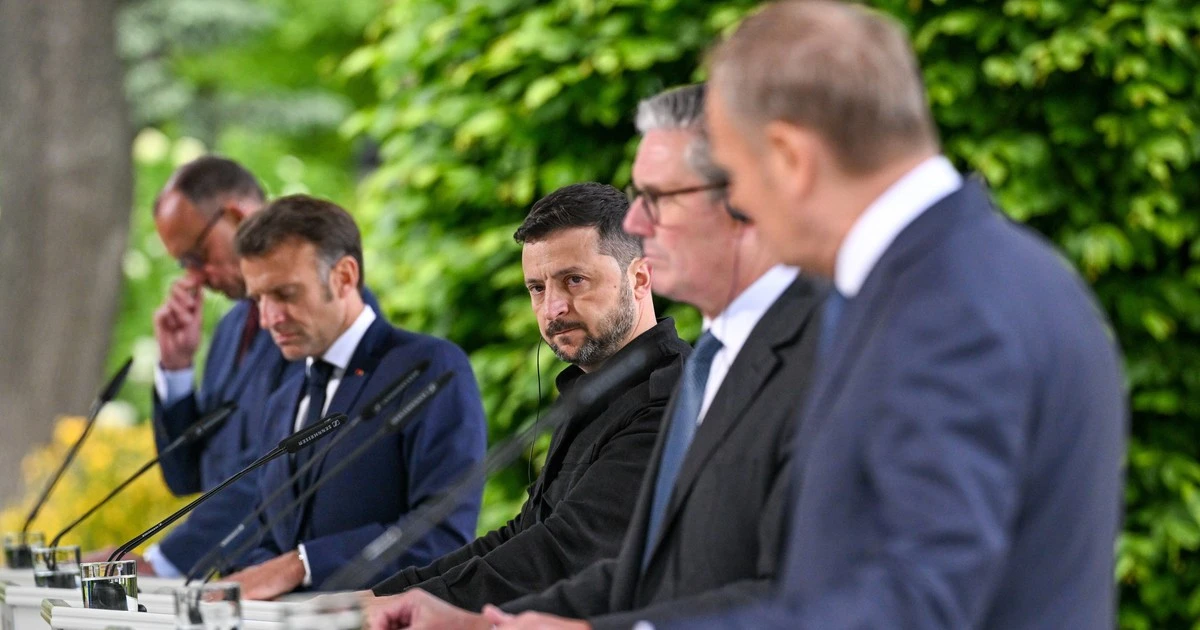 Emmanuel Macron o szczegółach rozmowy z Donaldem Trumpem. 