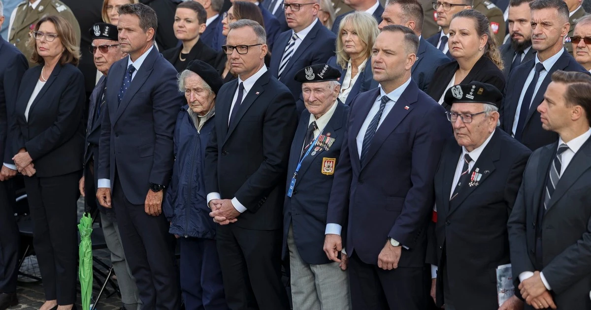 Andrzej Duda na Apelu Pamięci Powstania Warszawskiego. 
