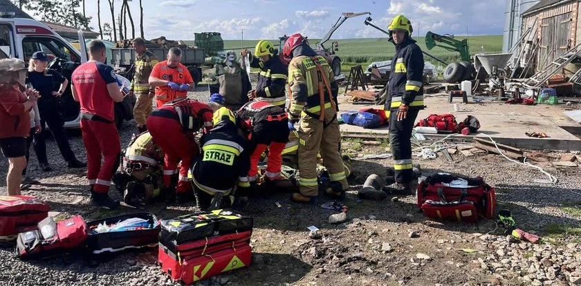 Wpadł do głębokiej na 10-metrów studni. Przeżył, bo nie było wody