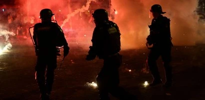 Zamiast pilnować porządku, terroryzował ludzi. Policjant skazany za użycie broni