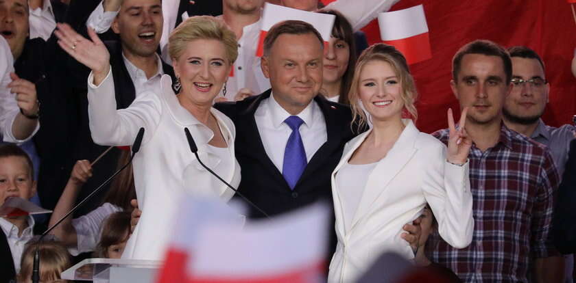 Półmetek prezydenta. Pracujący i emeryci wciąż czekają aż Duda zrealizuje obietnice