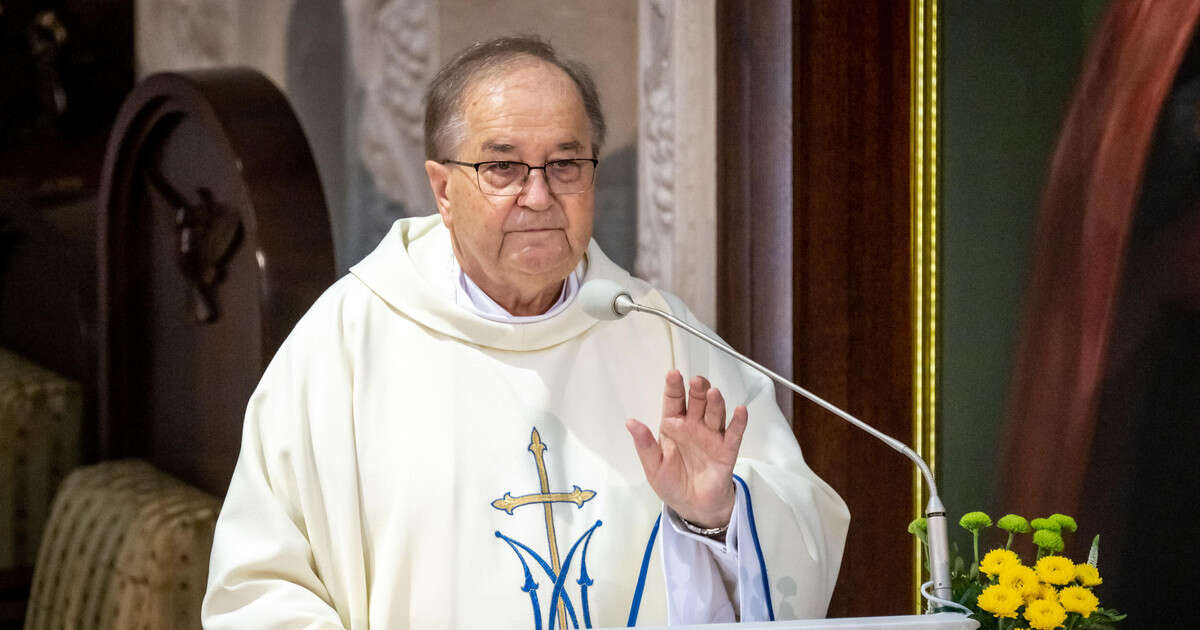 Ojciec Rydzyk w obronie religii w szkołach. Zorganizował specjalne nabożeństwa w Toruniu