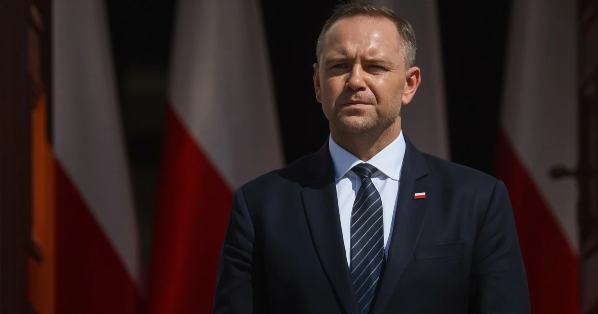 Zapytali Polaków, co powinien zrobić prezydent. Ponad połowa ankietowanych była zgodna