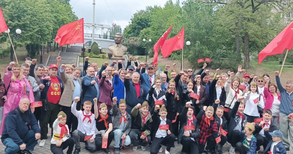 Rosjanie postawili pierwszy w okupowanej Ukrainie pomnik Stalina